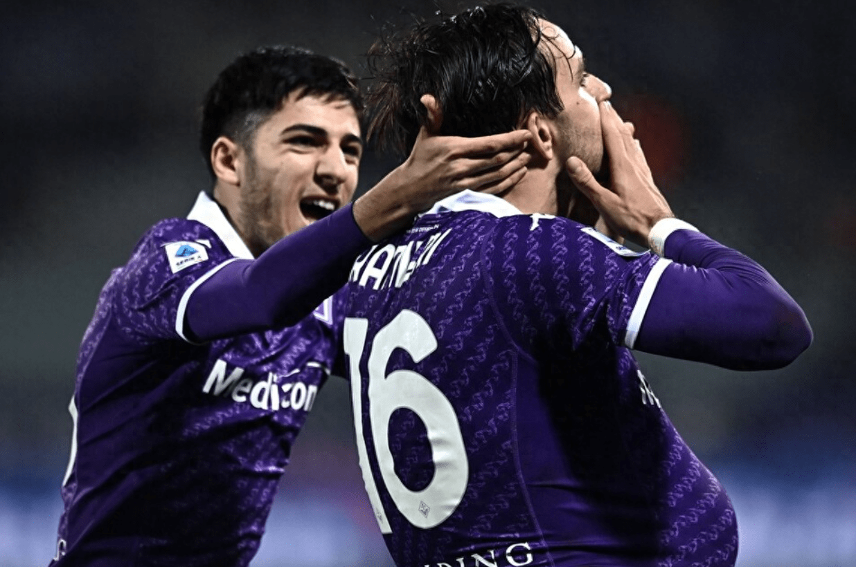 爱游戏网页版入口-关于佛罗伦萨逼平对手，场面胶着的信息