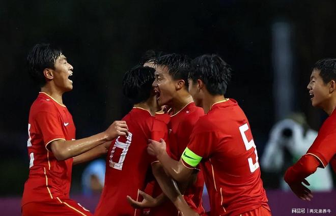 爱游戏app-越南球队意外夺冠，引发广泛反响